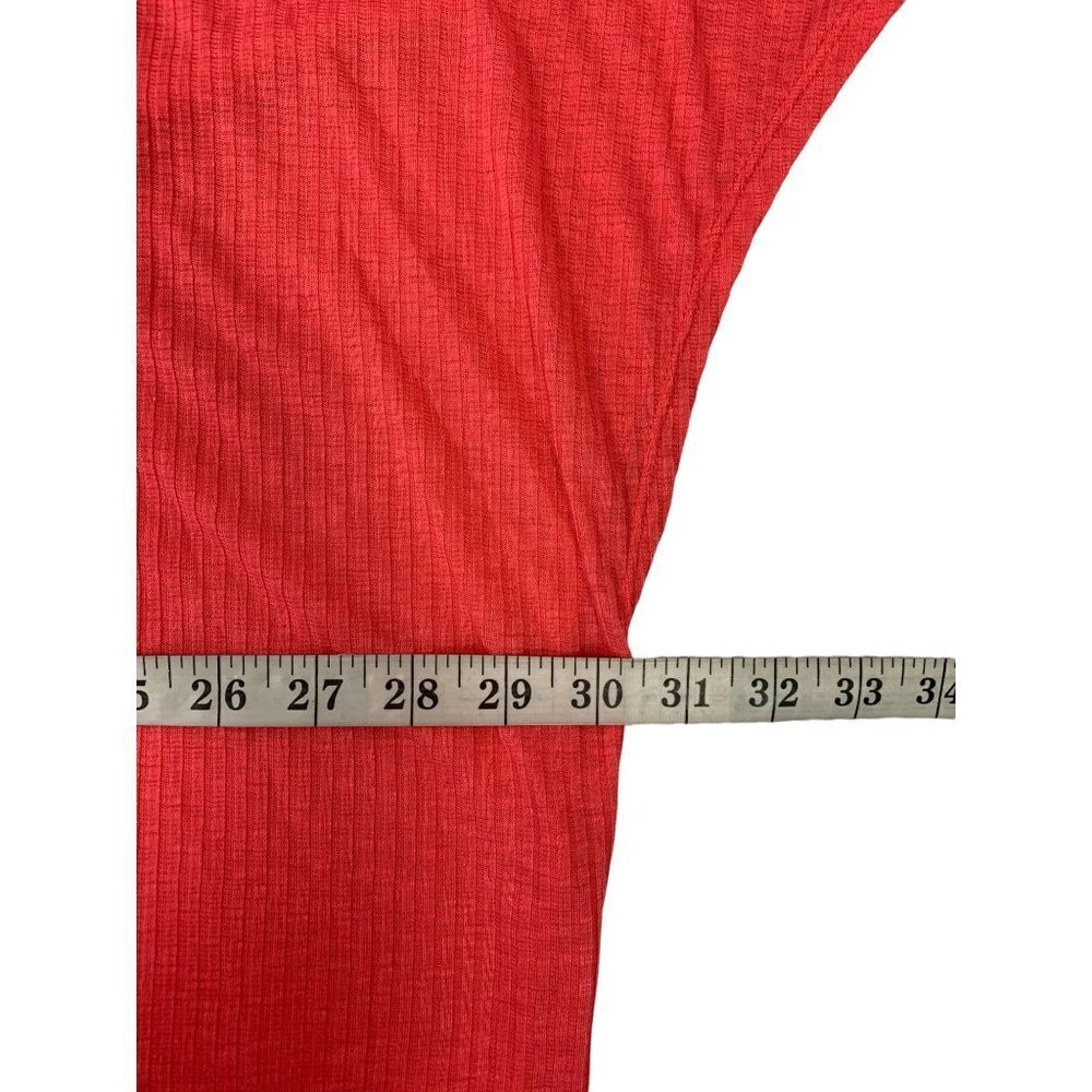 Time & Tru Women's Lightweight Top - Picture 4 of 5